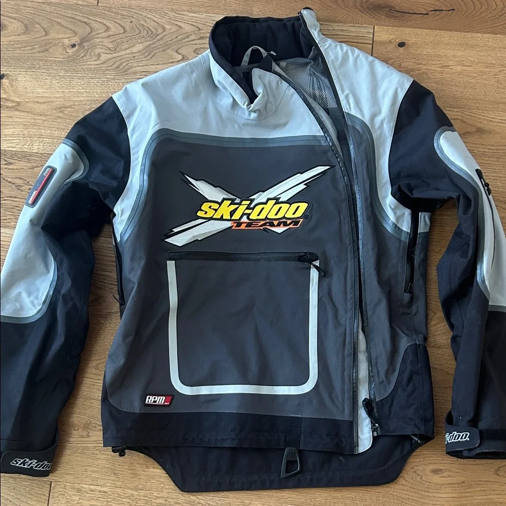 Women's Performance Skidoo Jacket wind break- Black and Gray - Picture 2 of 8